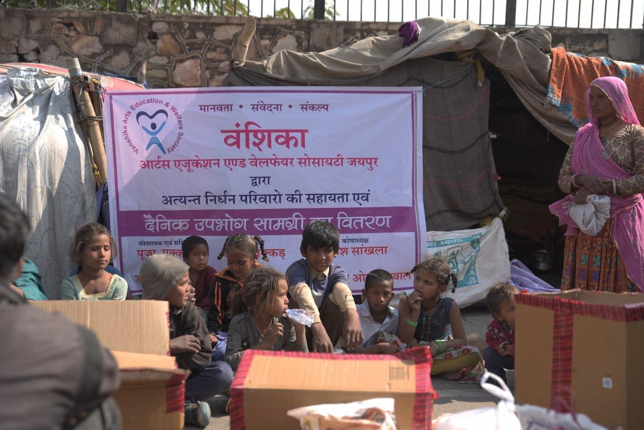 Sambhal – supplies donation to underprivileged children
